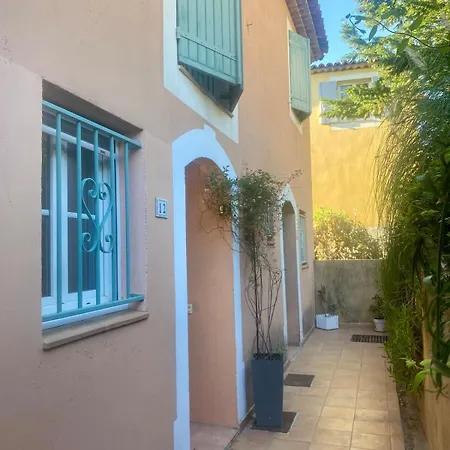 Nichee Sur Golf & Piscine Holiday home Sainte-Maxime
