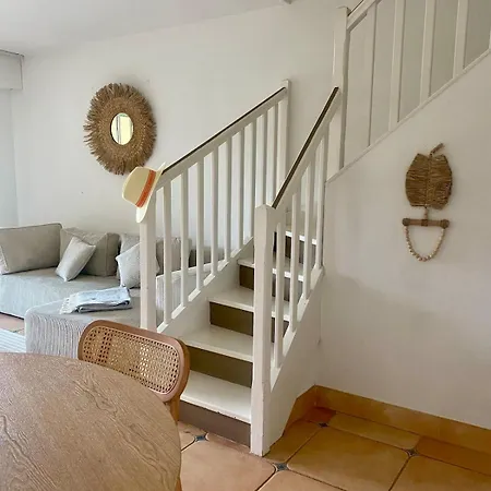 Nichee Sur Golf & Piscine